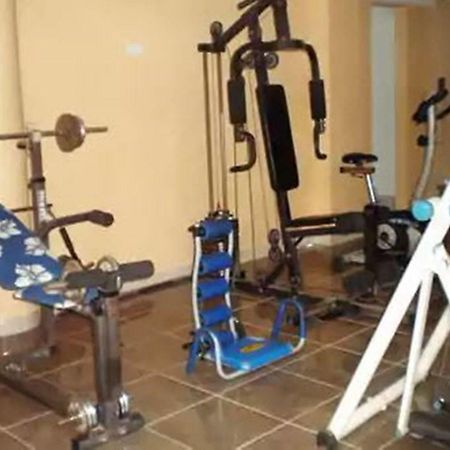 פוארטו גאלרה Apartelle De Francesca מראה חיצוני תמונה